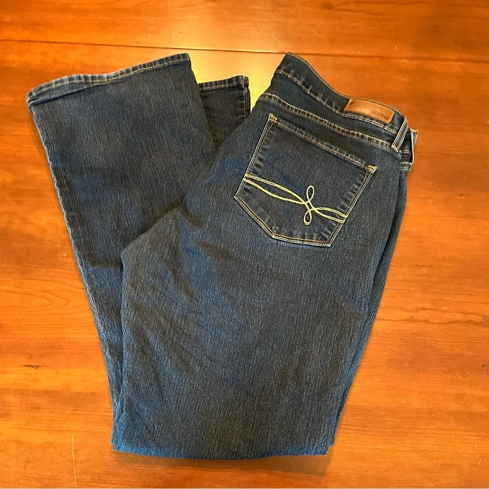 Denizen from Levi’s women’s Curvy Boot Cut Jeans XL